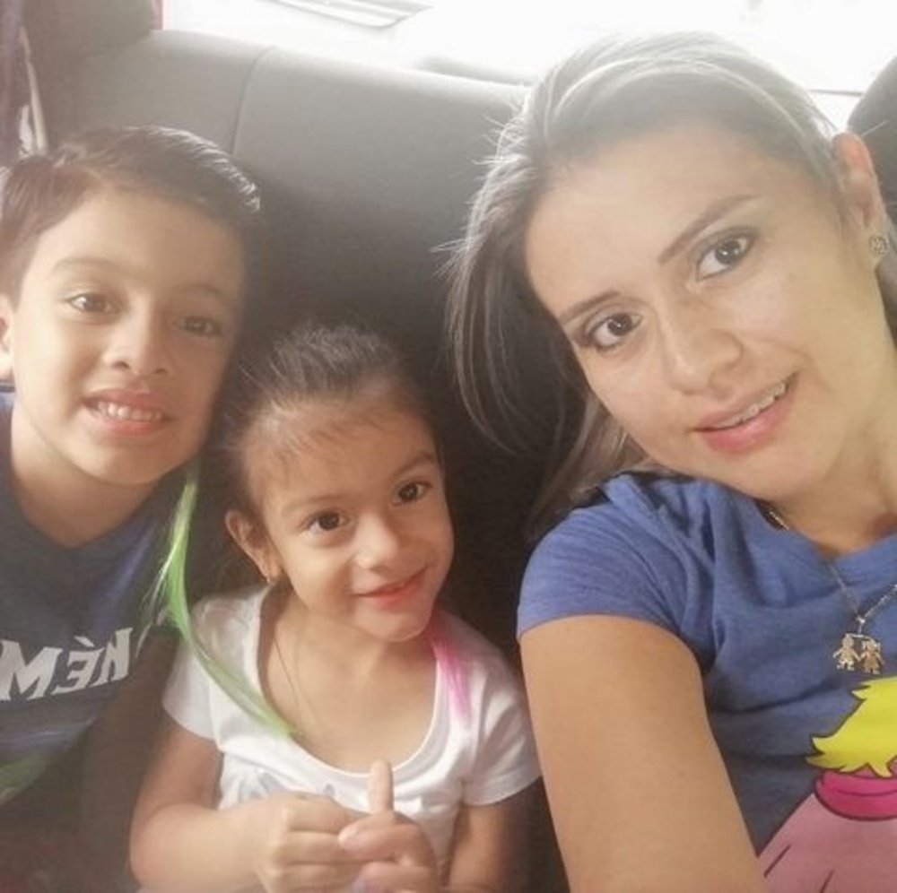 Meet your Posher, Adriana